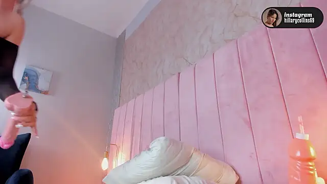 Hillary_Collins1 webcam