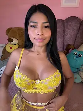 Pocahontascute_33 webcam