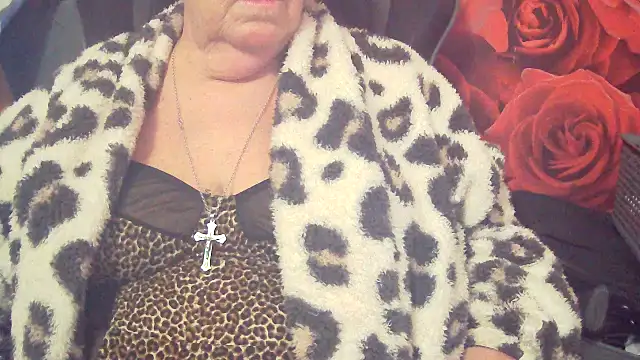 Playful_MILF_Demi webcam