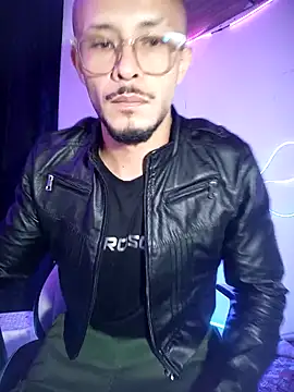 sebastian_horny webcam