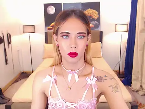 PreciousAmore webcam