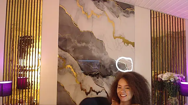 MiticaBrennet_ webcam