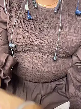 roasted_peanut - Roasted_peanut's free webcam - UK Sex Cams