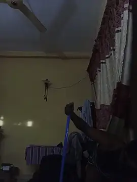 femboyslqueen webcam