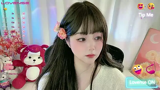 美女CLaire-5在线直播