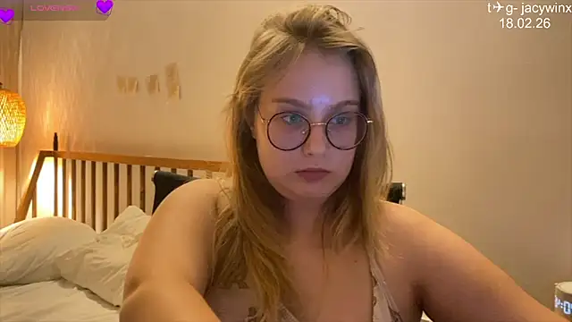 JacyWinslat webcam
