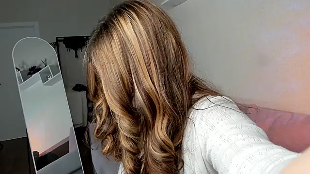 zoe_j0y webcam