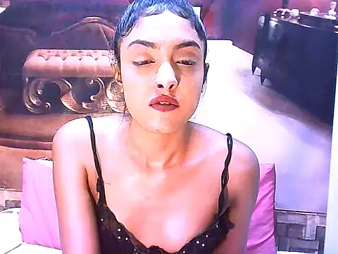 IndianPretty14u2Luv webcam