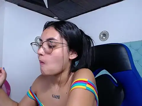 kathe-mills235 webcam