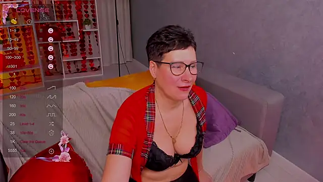 JennyMons webcam
