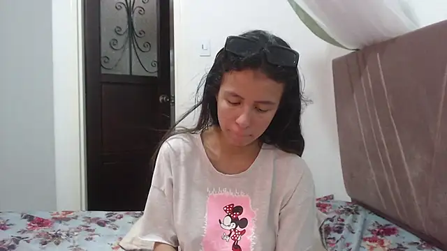 nathaly_jones_ webcam