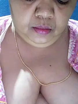 tamilthanushri webcam