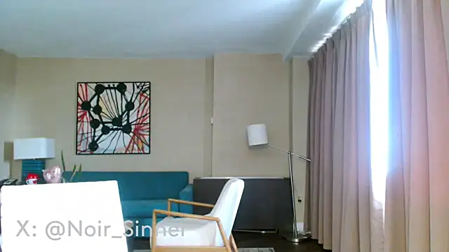 sinnernoir - Sinnernoir's free webcam - UK Sex Cams