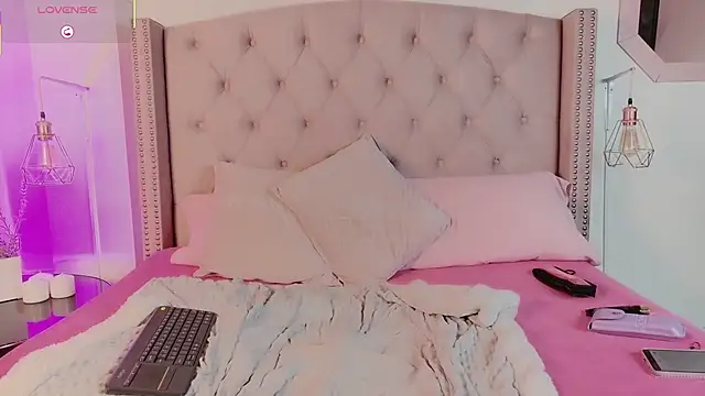 vintoria_cherry webcam