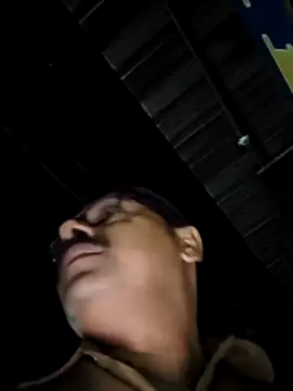 srmotrs - Srmotrs's free webcam - UK Sex Cams