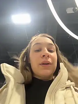 SashaCatt Live Webcam on Stripchat