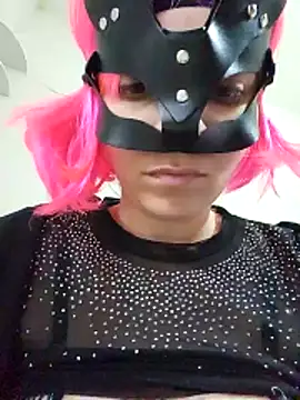 REAL-BigBoobCat webcam