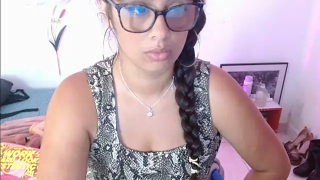 keyklin1 - Keyklin1's free webcam - UK Sex Cams