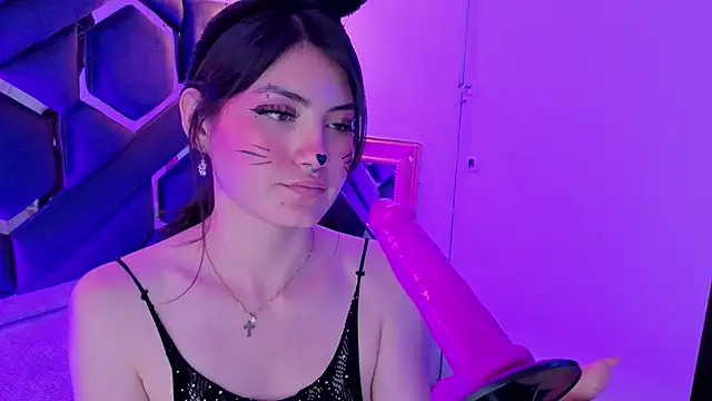 brandy_collinss - Brandy_collinss's free webcam - UK Sex Cams