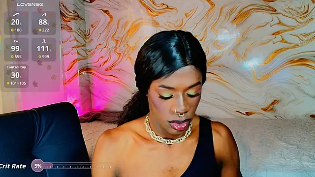 EbonyHansNight webcam