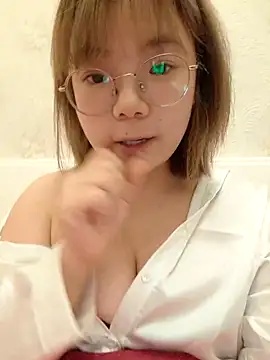 美女Liuliushenghuo2025在线直播