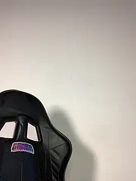 val12777 - Val12777's free webcam - UK Sex Cams