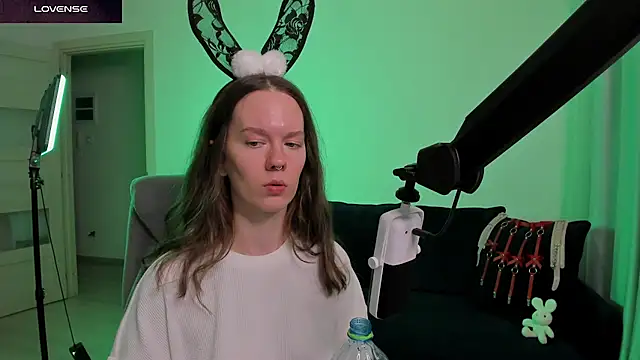 Goddess_of_Fertility webcam