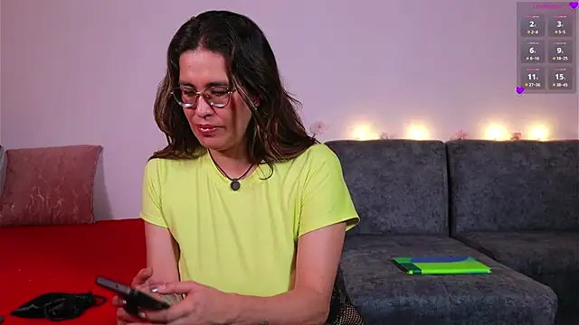 kathieandpovcock1 webcam