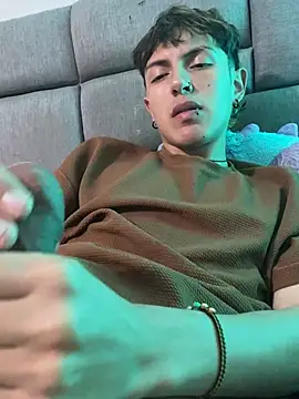 NaytonFreeman webcam