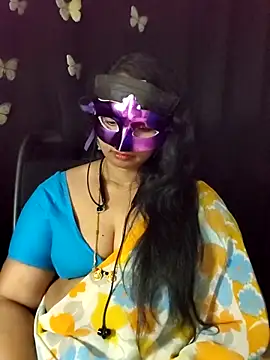 Webcam Model (sesiteluguammayi)  is live.Free join now!