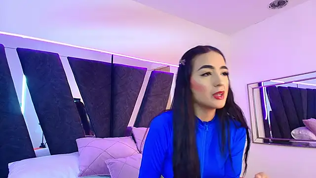 sophia_love__ webcam