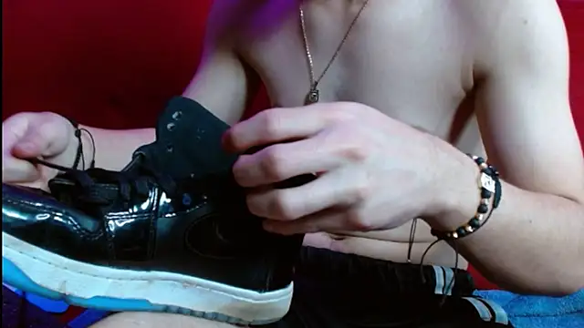 AnyeloBlack69 webcam