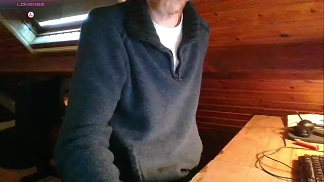 vrenico-sc - Vrenico-SC's free webcam - UK Sex Cams