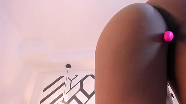 VictoriaKroft webcam