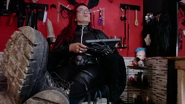 Miss_Mirandaa webcam