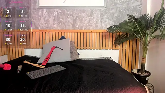 Marilyndackaria_ webcam