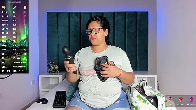 DanielleEvans_ webcam