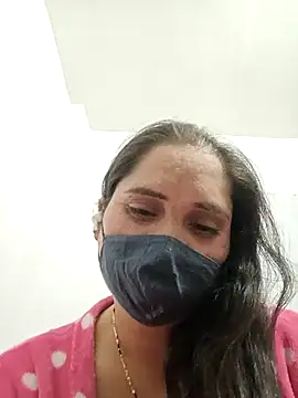 Cute-karisma1234 webcam