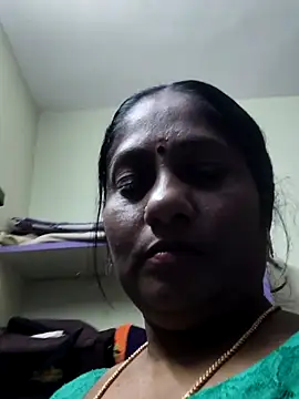 yamini1431 webcam
