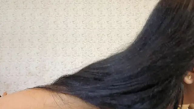 sara_and_celeste_pm - Sara_and_Celeste_pm's free webcam - UK Sex Cams