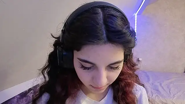 Blissmissataeses webcam