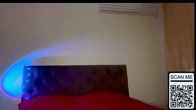 Dreamyblushfairy webcam