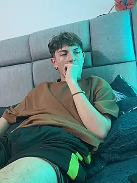 NaytonFreeman webcam