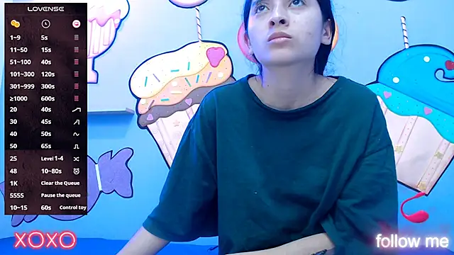 skinnykalitzo18 webcam