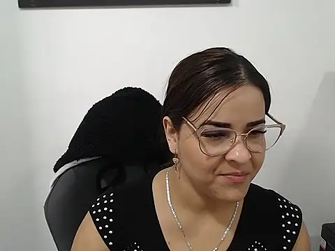 karol_loveet webcam