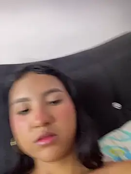 firuze_hatunn1 webcam