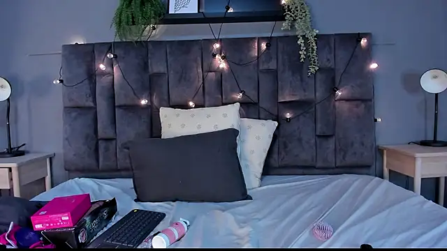 AmberStonne__ webcam