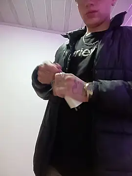 Emmanuel_Lust webcam