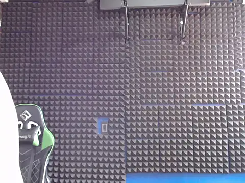 Mr_Lollipop77 webcam