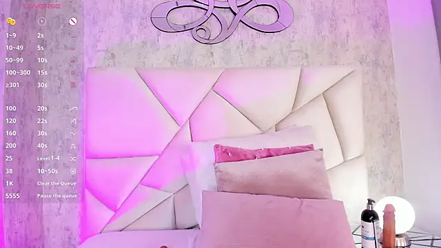 HarleyQueen666 webcam